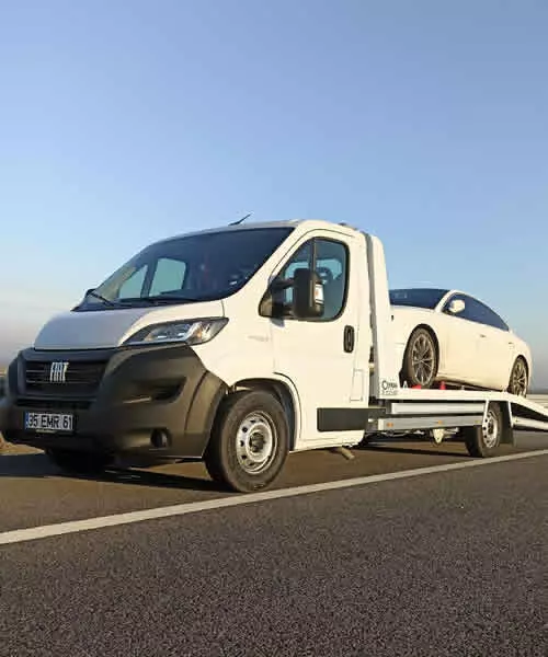 Karşıyaka Acil Oto Çekici